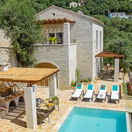 Willa Sleeps 4 Pool Air Con Wifi Kavalleraina